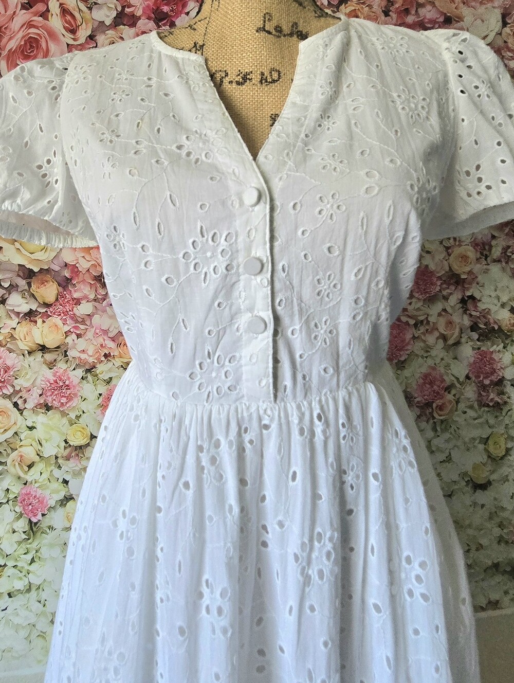 NWT J Crew White Cotton Eyelet Button-Front Midi Dress Size 2P - Picture 5 of 6
